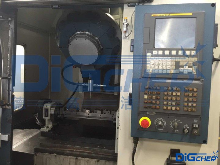 數控高壓水去毛刺機機床部分