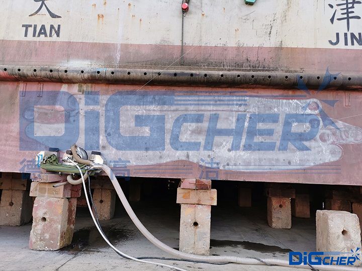 德高潔除漆除銹爬壁機器人