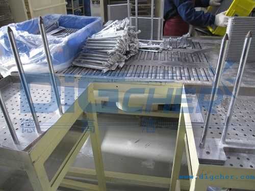 汽車空調散熱器組裝車間